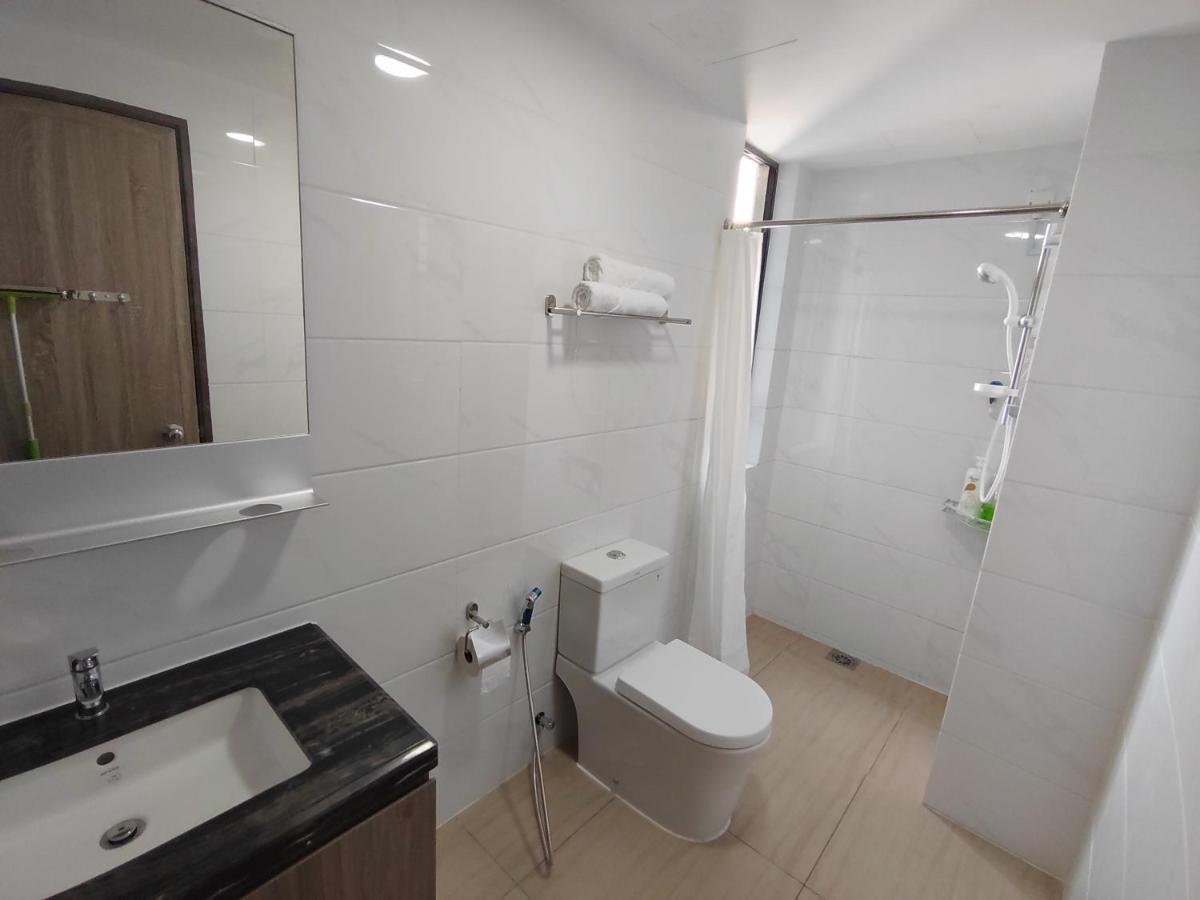 Central Park Homestay Johor Bahru Luaran gambar