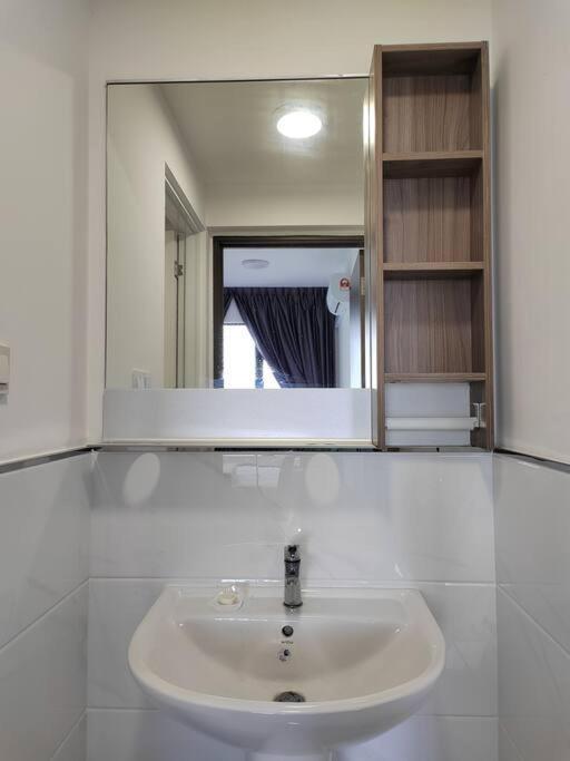 Central Park Homestay Johor Bahru Luaran gambar